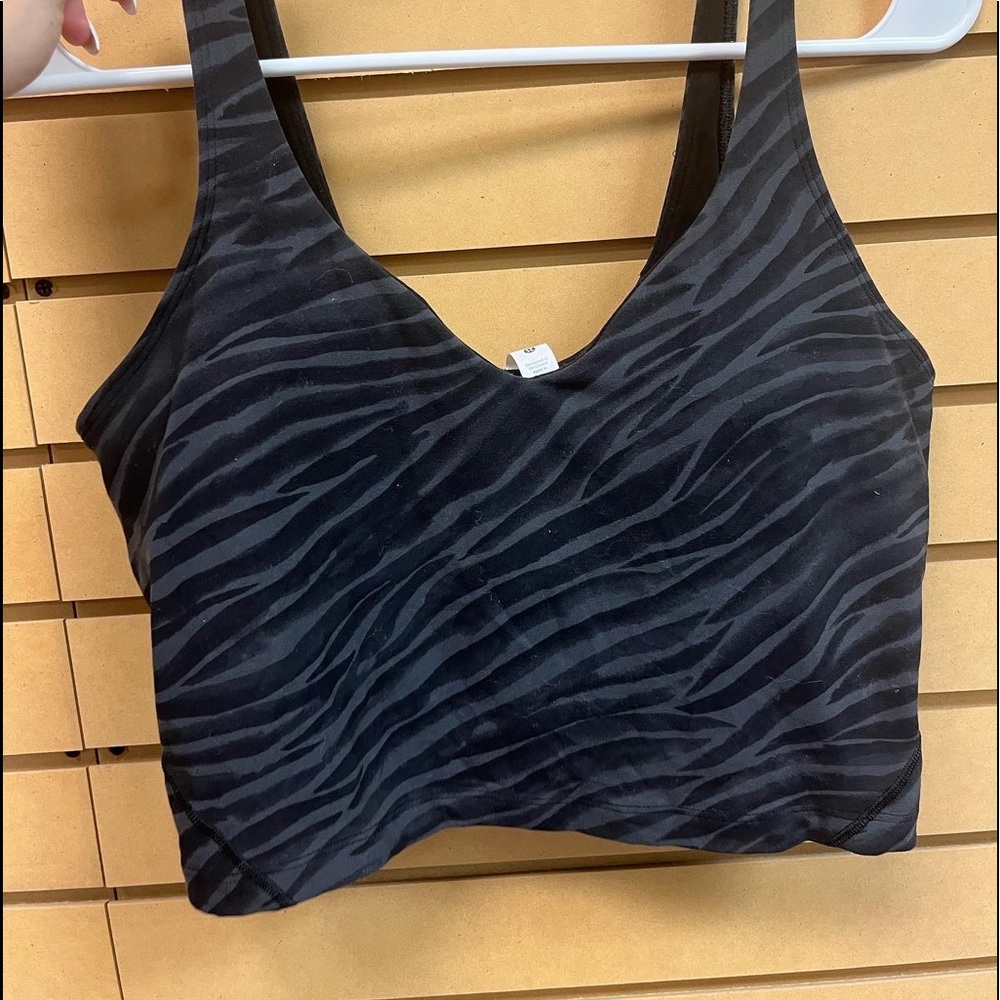 Black/grey zebra print align tank